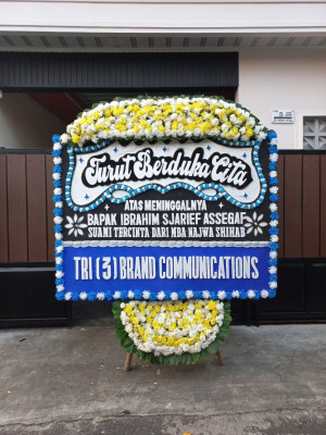 Papan Bunga Duka di Bojong Rawalumbu